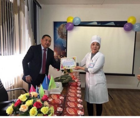 В Шалкарской  районной больнице состоялось торжественное собрание, посвященное Международному женскому дню-8 марта